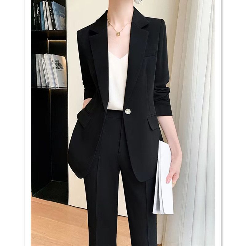Damen Zweiteiliges Anzugset mit elegantem Schnitt Drune