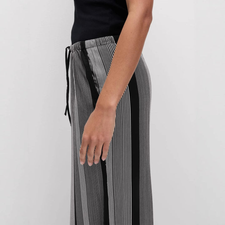 Damen Weit geschnittene Sommerhose mit elastischem Bund Drune