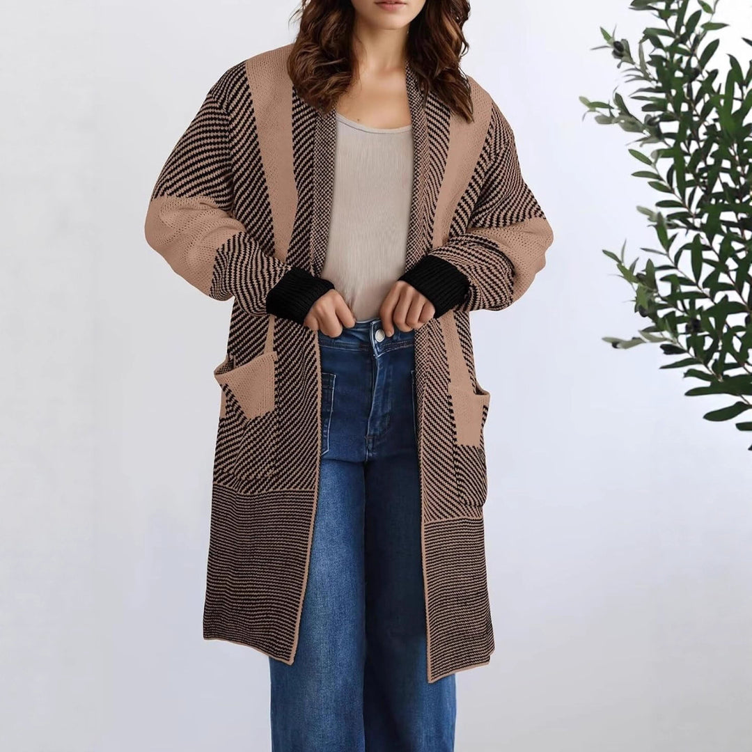 Damen Strickjacke mit modischem Muster und praktischen Taschen Drune