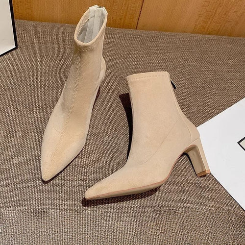 Damen Stretch‑Ankleboots mit schmaler Spitze und sculpted Blockabsatz Drune