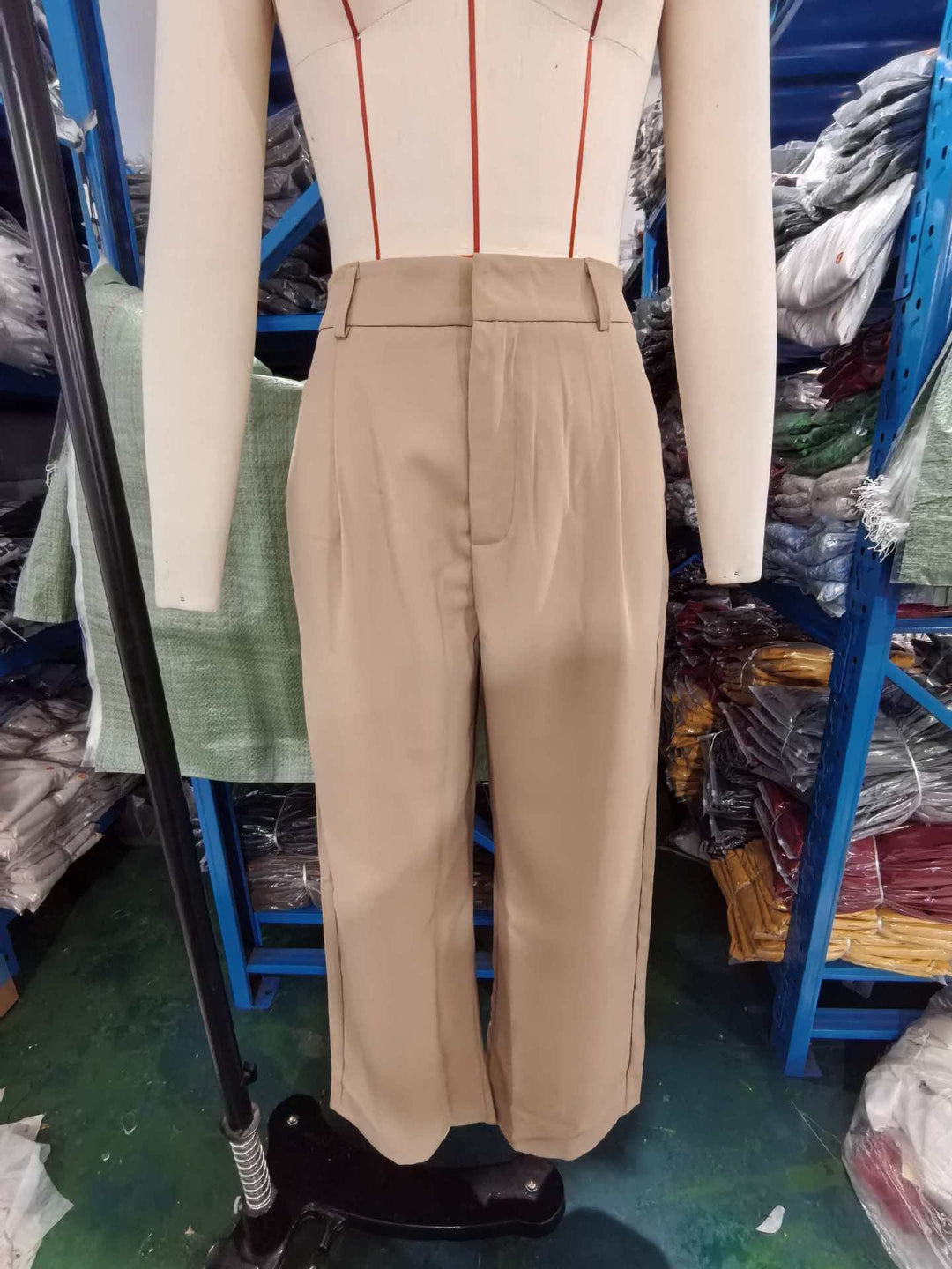Damen weite Stoffhose Drune