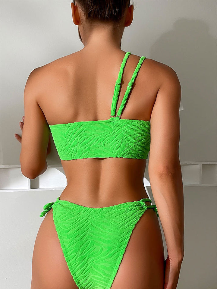 Damen Triangel-Bikini mit raffinierten Rüschen und asymmetrischem Träger Drune
