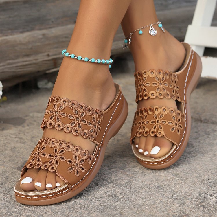 Damen modische Pantolette mit floralem Schnitt Drune