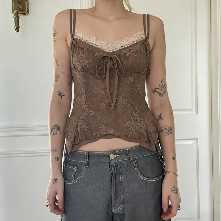 Damen elegantes Spitzenoberteil mit zarter Raffung Drune