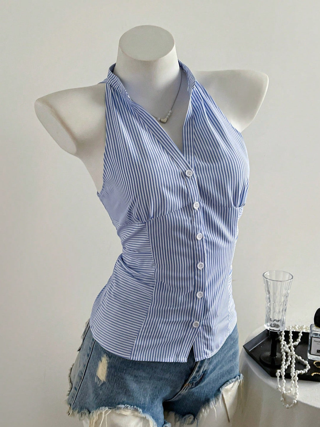 Damen Haltertop mit elegantem Streifenmuster Drune