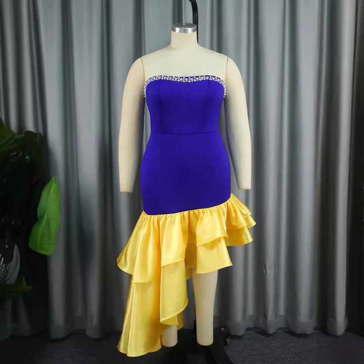 Damen Kleid mit schulterfreiem Design und voluminösem Rüschensaum Drune