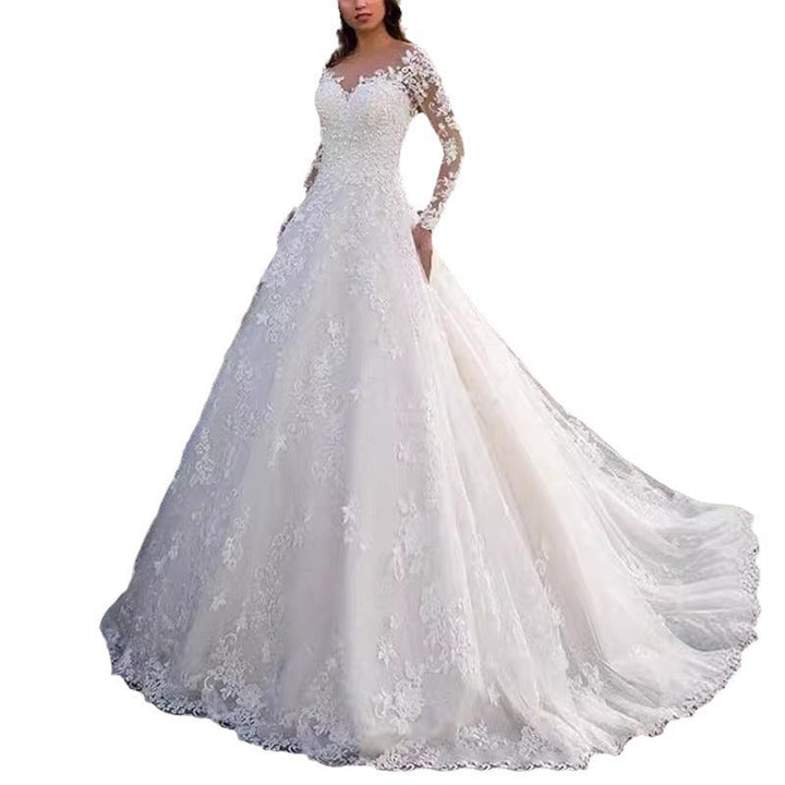 Elegantes Damen Hochzeitskleid mit Spitzenverarbeitung & voluminösem Rock für Hochzeit | Drune