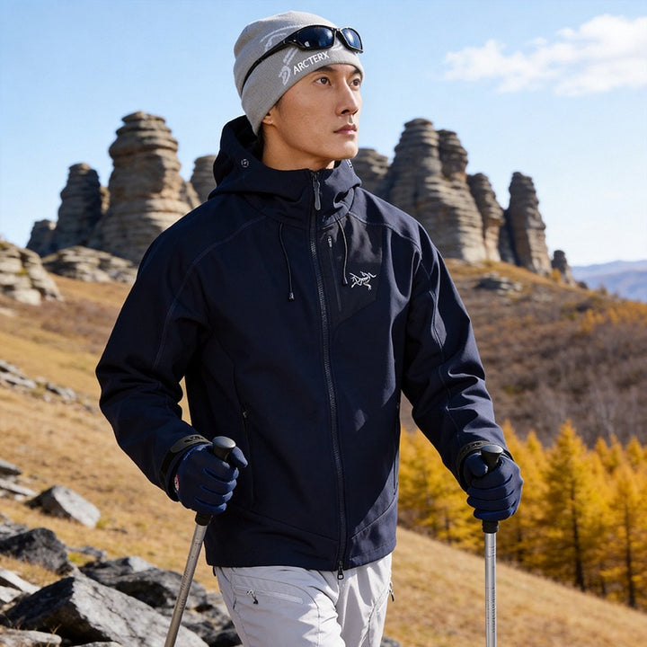 Herren Softshell-Trekkingjacke mit Kapuze atmungsaktiv winddicht dehnbar Drune