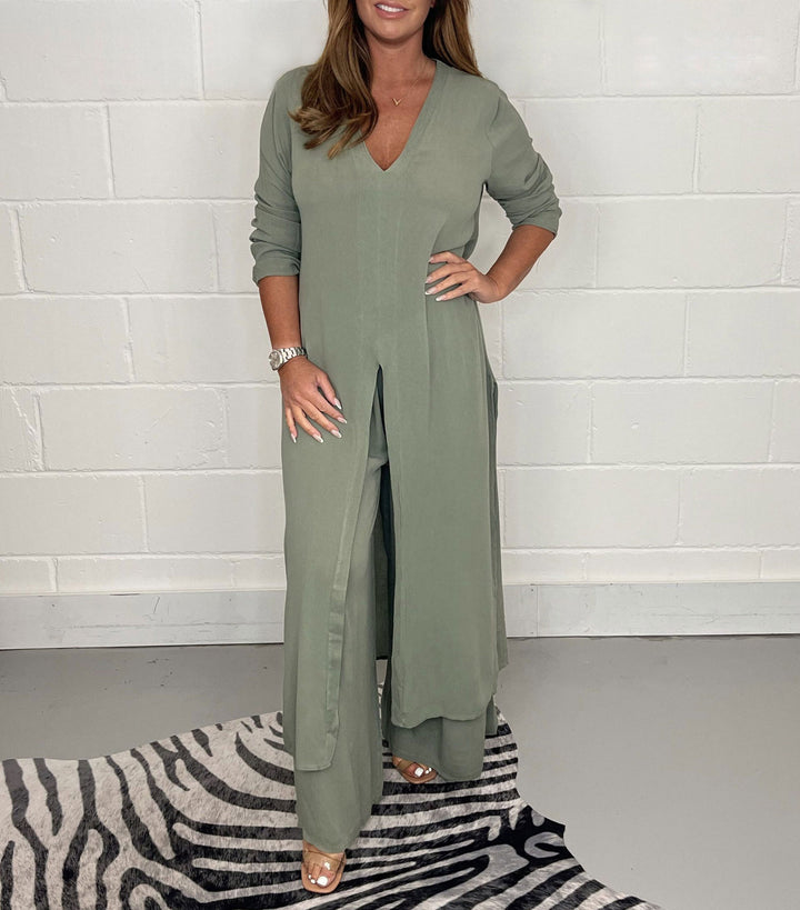 Damen Langes V‑Ausschnitt Tunika‑Kleid mit Frontschlitz und weiter Palazzohose Drune