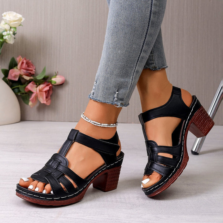 Damen Komfortable Riemchen-Sandalen mit geschwungenem Absatz und atmungsaktivem Leder Drune