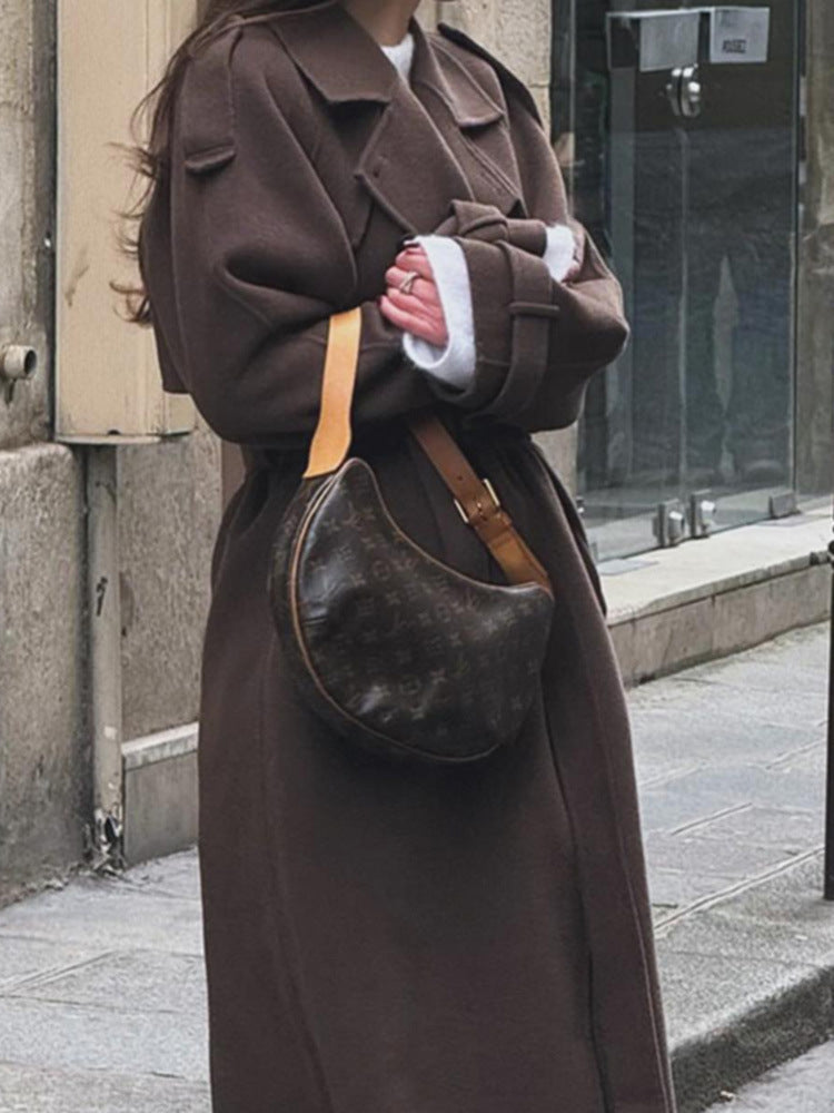 Damen Langer Wollmix-Mantel mit breitem Revers, Epauletten und verstellbaren Ärmelriegeln Drune