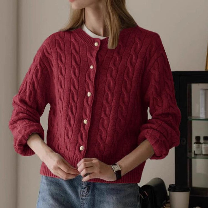 Damen Strickjacke mit Zopfmuster und eleganten Knopfdetails Drune