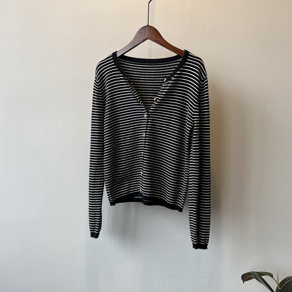 Damen Langarmshirt mit maritimem Streifenmuster und Knopfleiste Drune