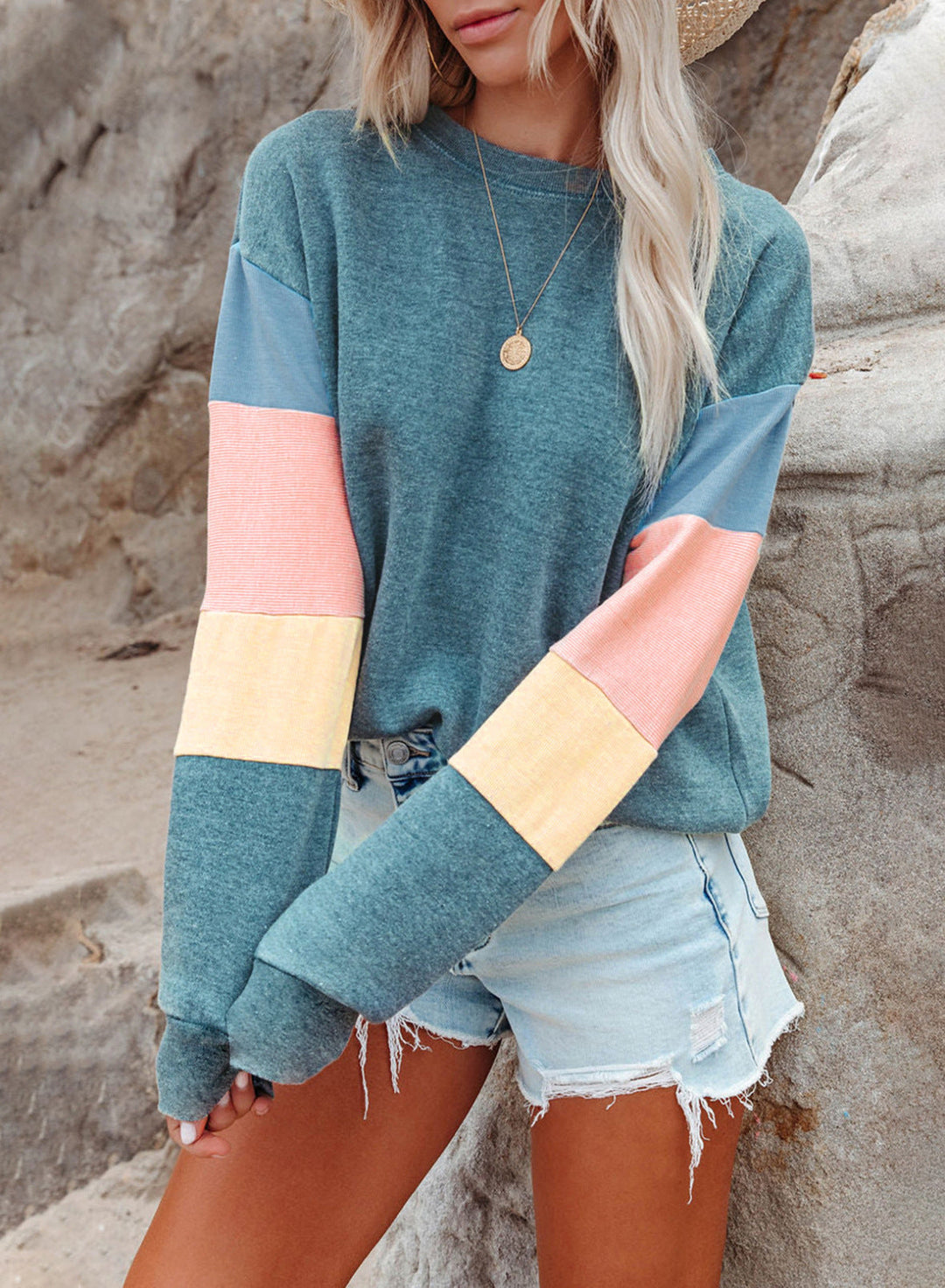 Damen Freizeitpullover mit buntem Ärmeldesign Drune