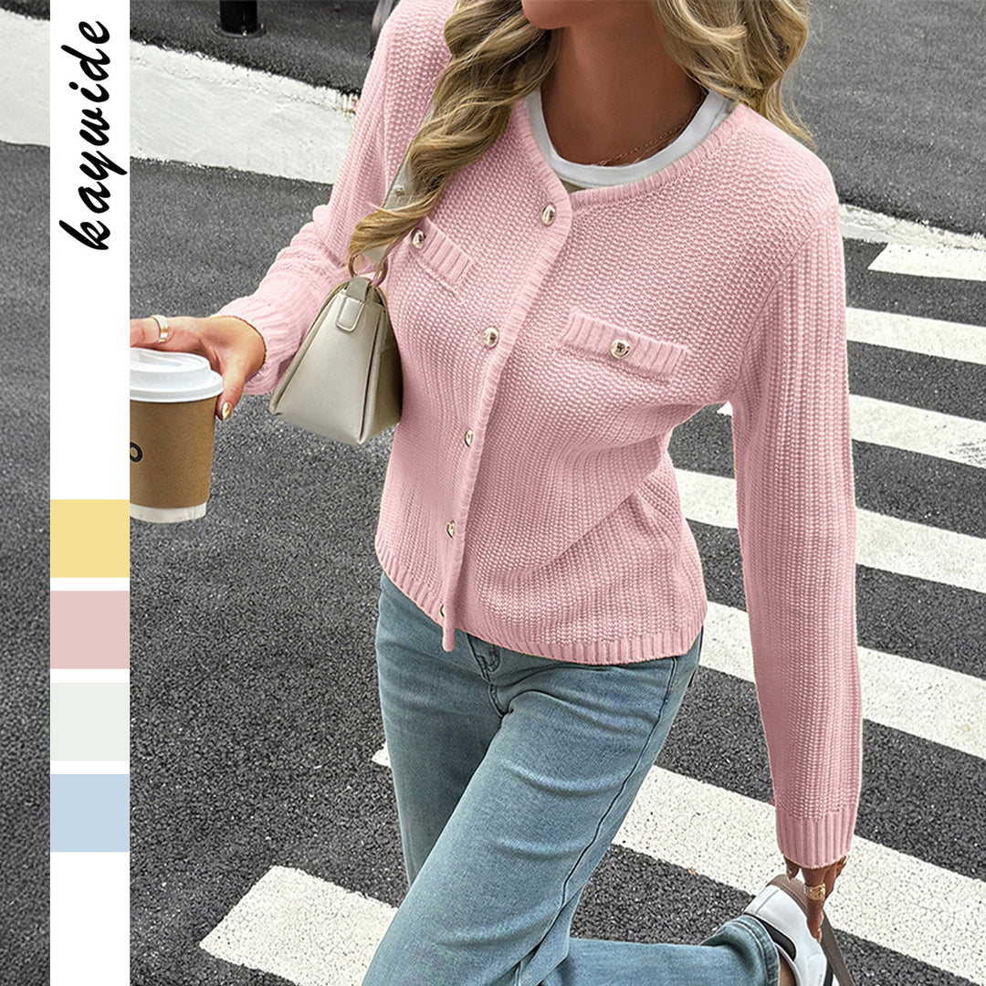 Damen nan Feiner Strickcardigan mit schimmernden Zierknöpfen, geripptem Saum und Brusttaschenoptik Drune