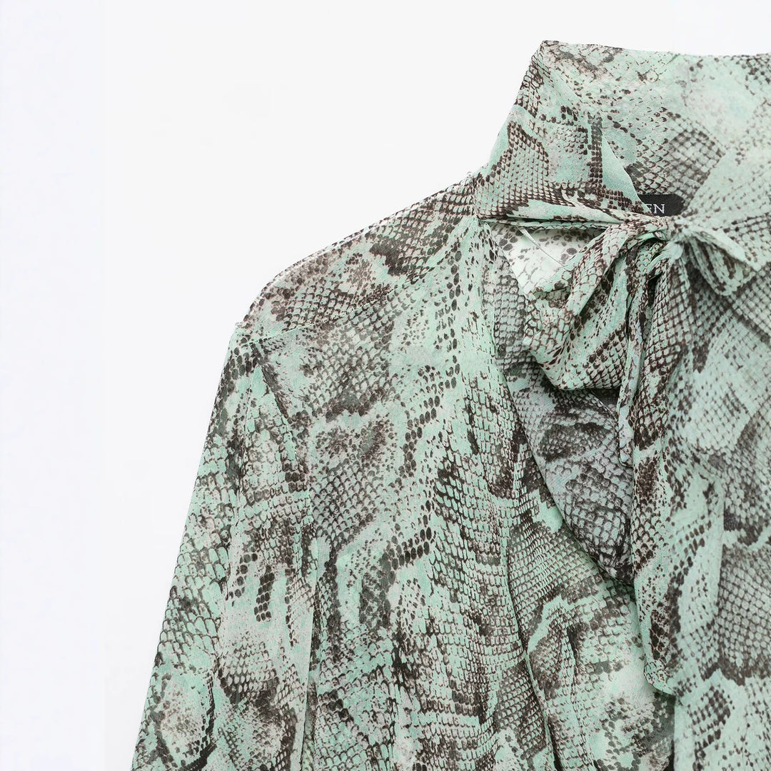 Damen Chiffonbluse mit Schleifenkragen und Schlangenprint Drune