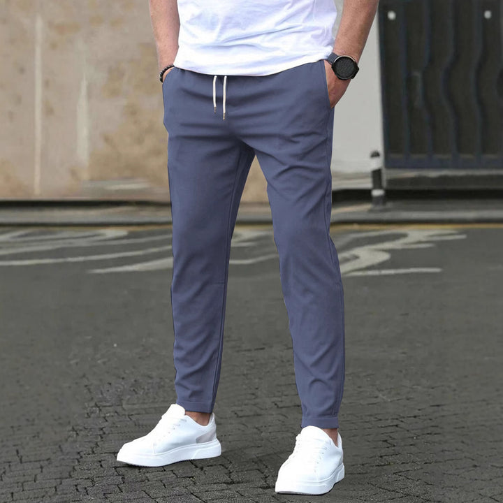 Herren Slim-Fit Jogginghose mit Kordelzug, Seitentaschen und schmalem Knöchelabschluss Drune