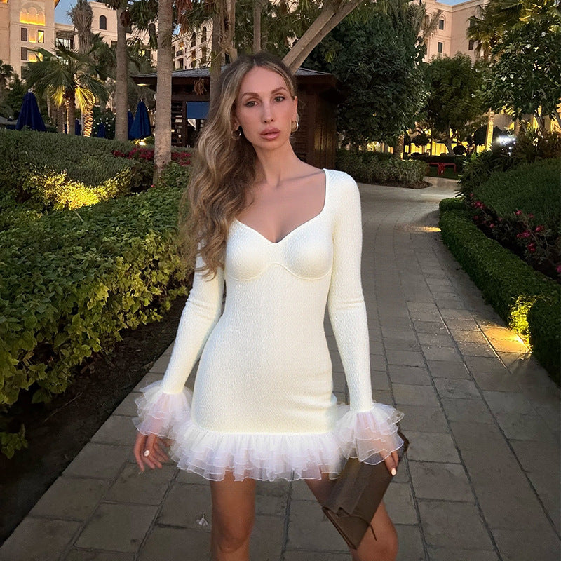 Damen Minikleid mit Rüschendetails und elegantem V-Ausschnitt Drune