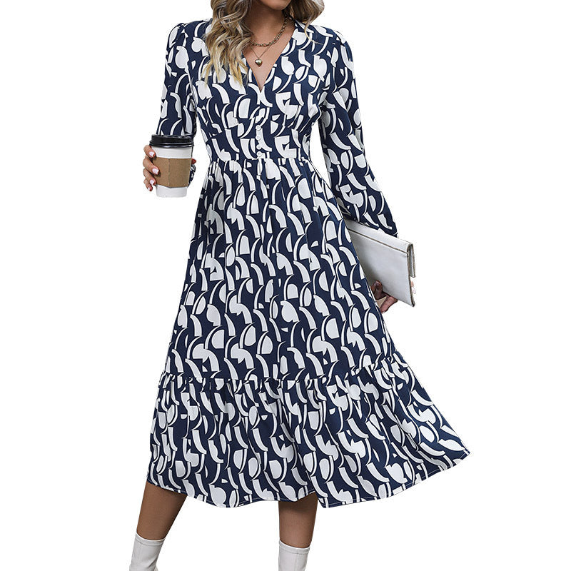 Damen Midi-Kleid mit V-Ausschnitt und Rüschen Drune