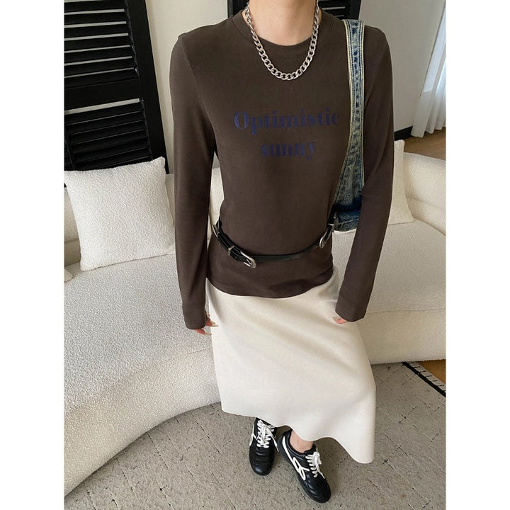 Damen Langarmshirt mit kreativem Schriftzug und figurbetontem Schnitt Drune