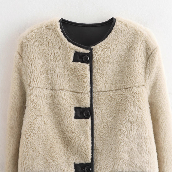 Damen Kuscheljacke mit hochwertigem Kunstfell und praktischen Taschen Drune