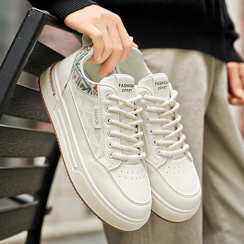 Damen Plateau-Sneaker mit Zierstickerei und gepolsterter Komfortsohle Drune