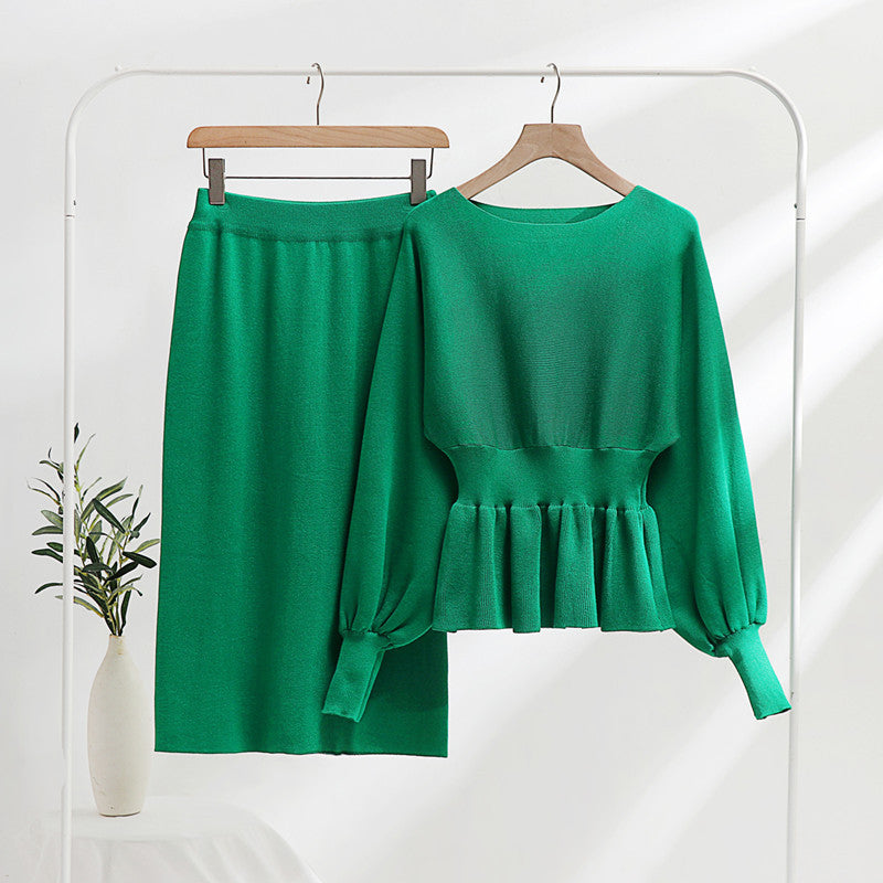Damen modisches Strick-Loungewear-Set mit gerafftem Oberteil und midi Rock Drune