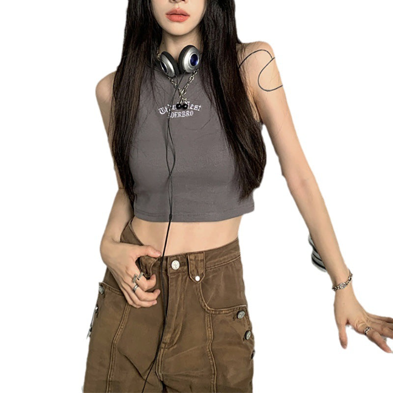 Damen-Crop-Top mit hohem Kragen und dezentem Schriftzug Drune
