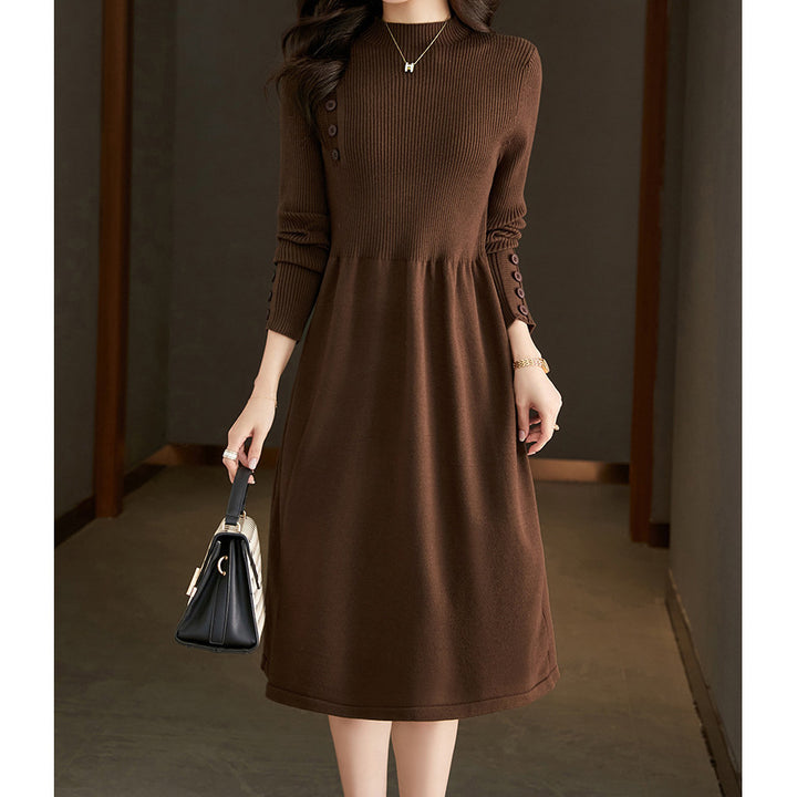 Damen Strickkleid mit eleganten Knopfdetails und Rundhalsausschnitt Drune