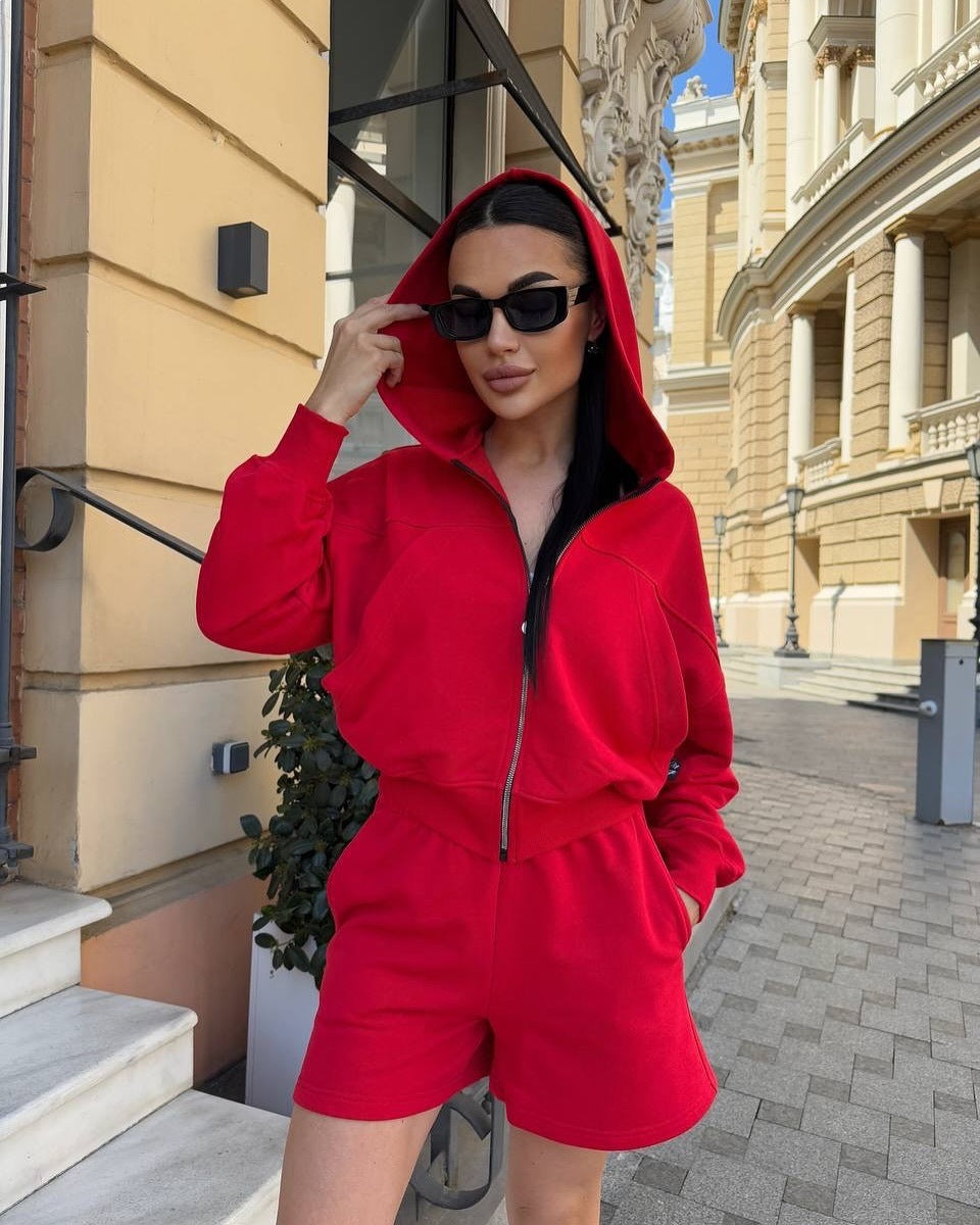 Damen Sportliches Zweiteiler-Set aus kurzärmeliger Jacke und lässigen Shorts