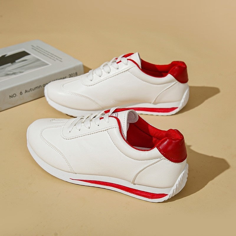 Damen Sneaker mit leichter Keilsohle und kontrastfarbenem Fersenpatch Drune