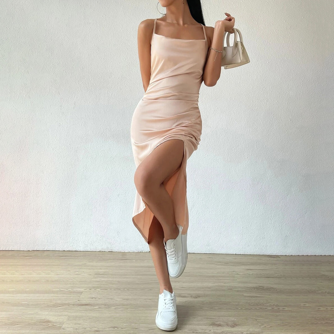 Damen Satin-Midikleid mit schmalen Trägern und elegantem Schlitz Drune