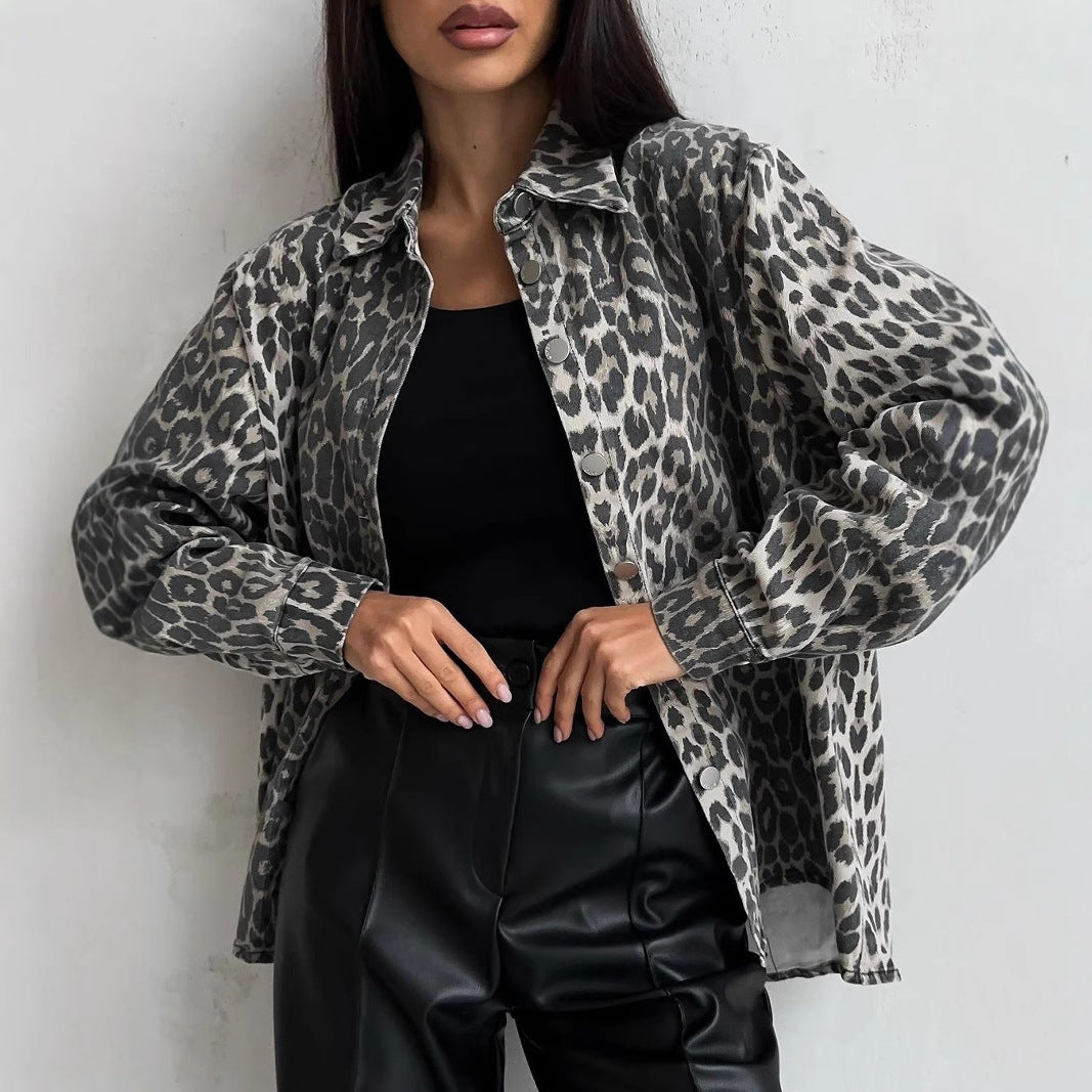 Damen Oversized Jeansjacke mit setzen Leo-Muster Drune