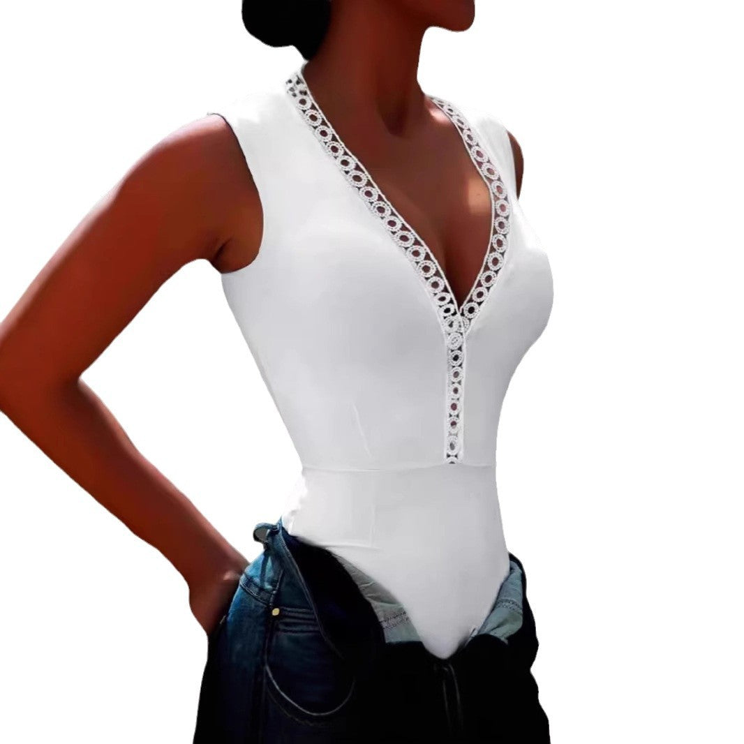 Damen Bodysuit mit dekorativem V-Ausschnitt und Spitzenbesatz Drune