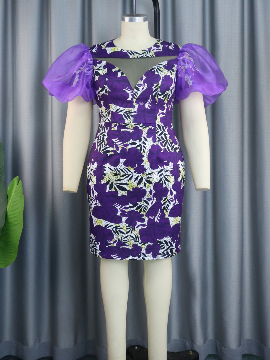 Damen extravagantes Cocktailkleid mit voluminösen Puffärmeln und floralem Muster Drune