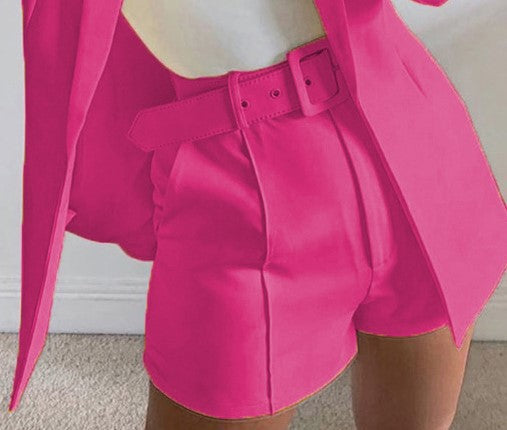 Damen Zweiteiliges maßgeschneidertes Blazer‑Set mit hochtaillierten Shorts und Gürtel Drune