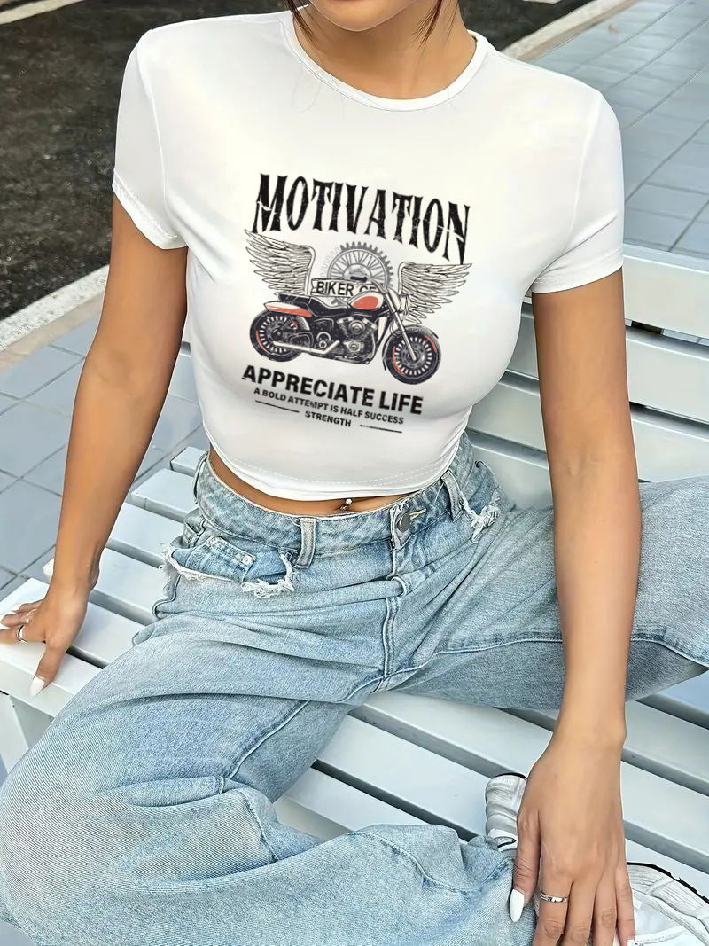 Damen cropped T-Shirt mit exklusivem Pferdemotiv und figurbetontem Schnitt Drune