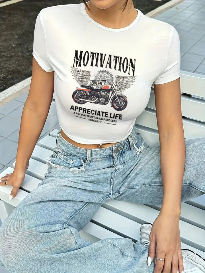 Damen cropped T-Shirt mit exklusivem Pferdemotiv und figurbetontem Schnitt Drune