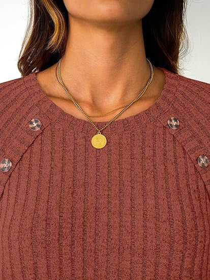 Damen Gerippter Rundhals-Pullover mit dekorativen Schulterknöpfen Drune