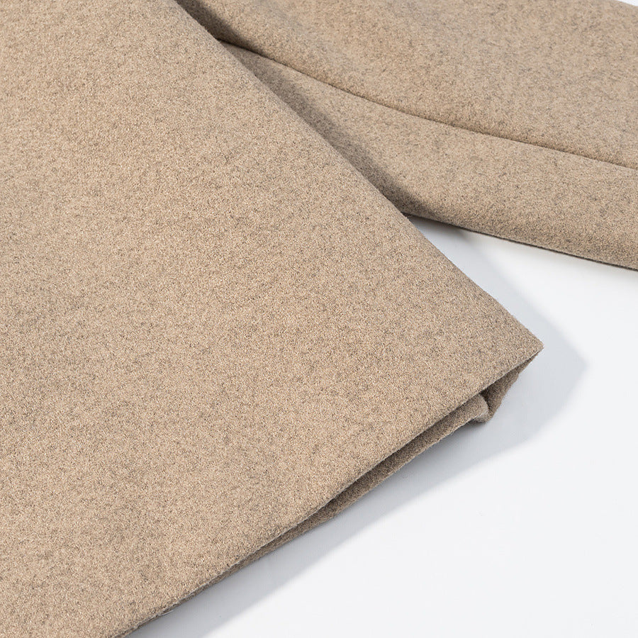 Damen nan kurze kastige Wollmix Jacke mit asymmetrischer Knopfleiste und Rundhalsausschnitt Drune