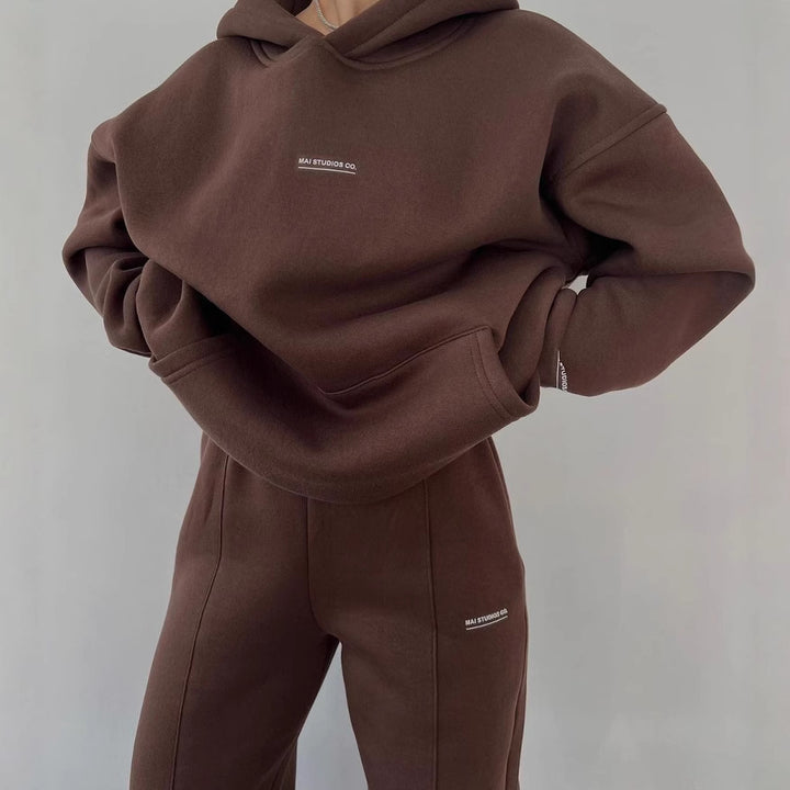 Damen Bequemer Oversized Hoodie mit Kängurutasche und modernem Schriftzug Drune