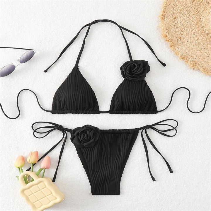 Damen Triangel-Bikini mit raffinierten Blumenakzenten und eleganter Rippstruktur Drune