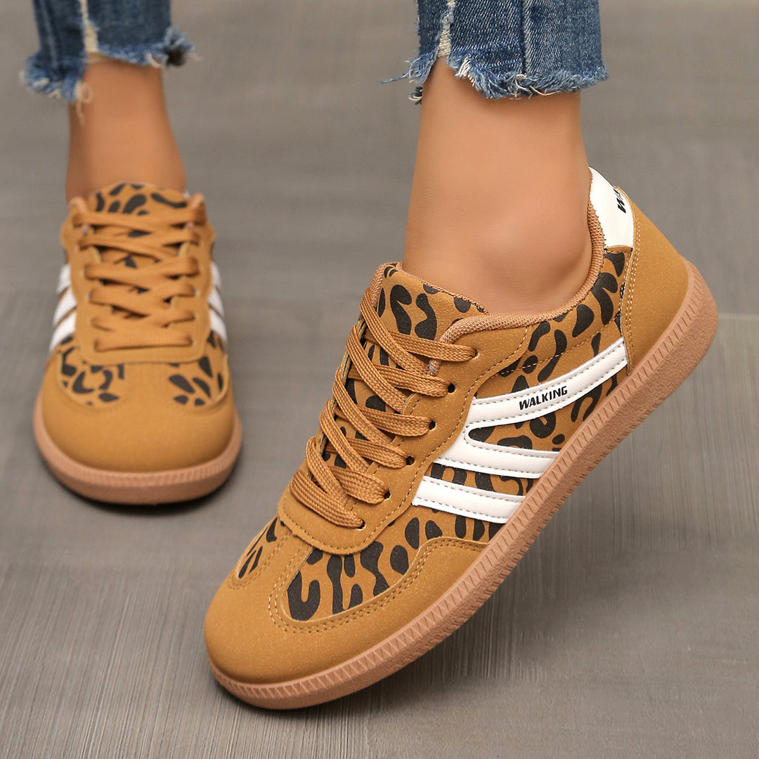 Damen Sportliche Retro‑Sneaker mit gepolstertem Schaft und profilierter Gummisohle Drune