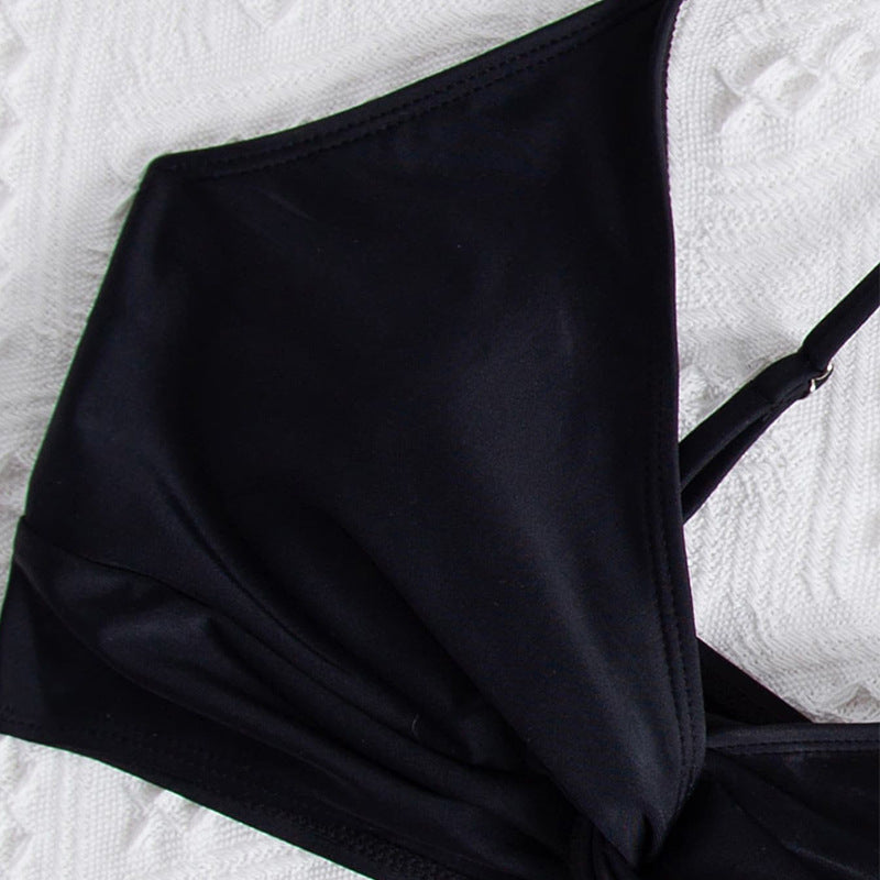Damen sommerlicher Bralette-Bikinioberteil mit eleganter Twist-Detail Drune