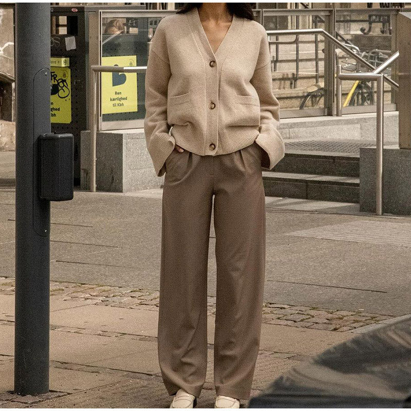 Damen Strickjacke mit eleganter Schnittführung und oversized Ärmeln Drune