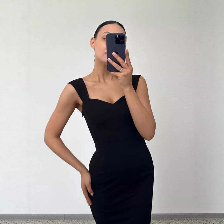 Damen Wickelkleid mit elegantem Herzausschnitt und schwingendem Saum Drune