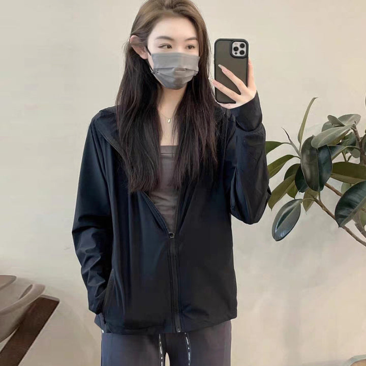 Damen Funktionsjacke mit atmungsaktivem Stoff und Kapuze Drune