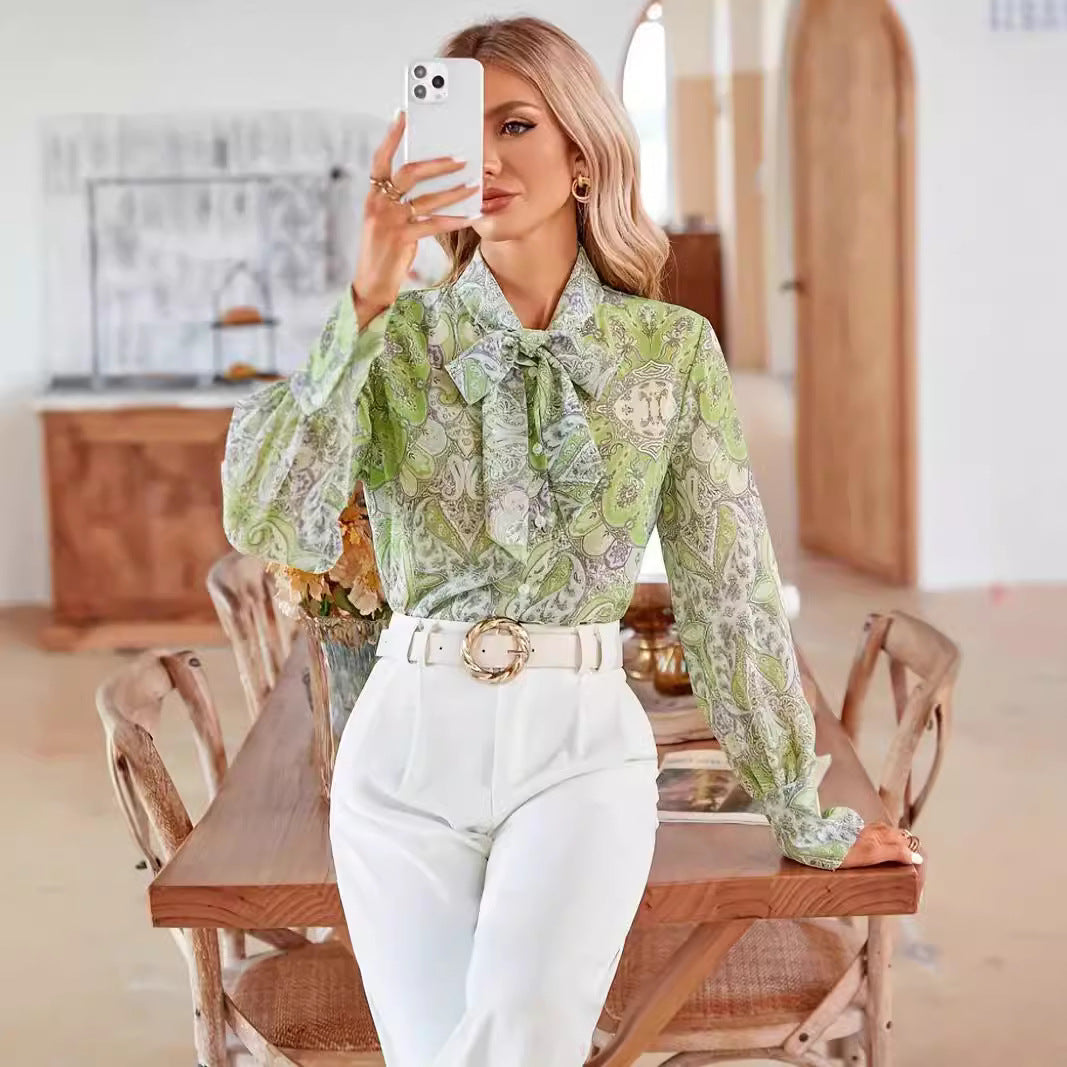 Damen Bluse mit Schleifenkragen und floralem Muster Drune