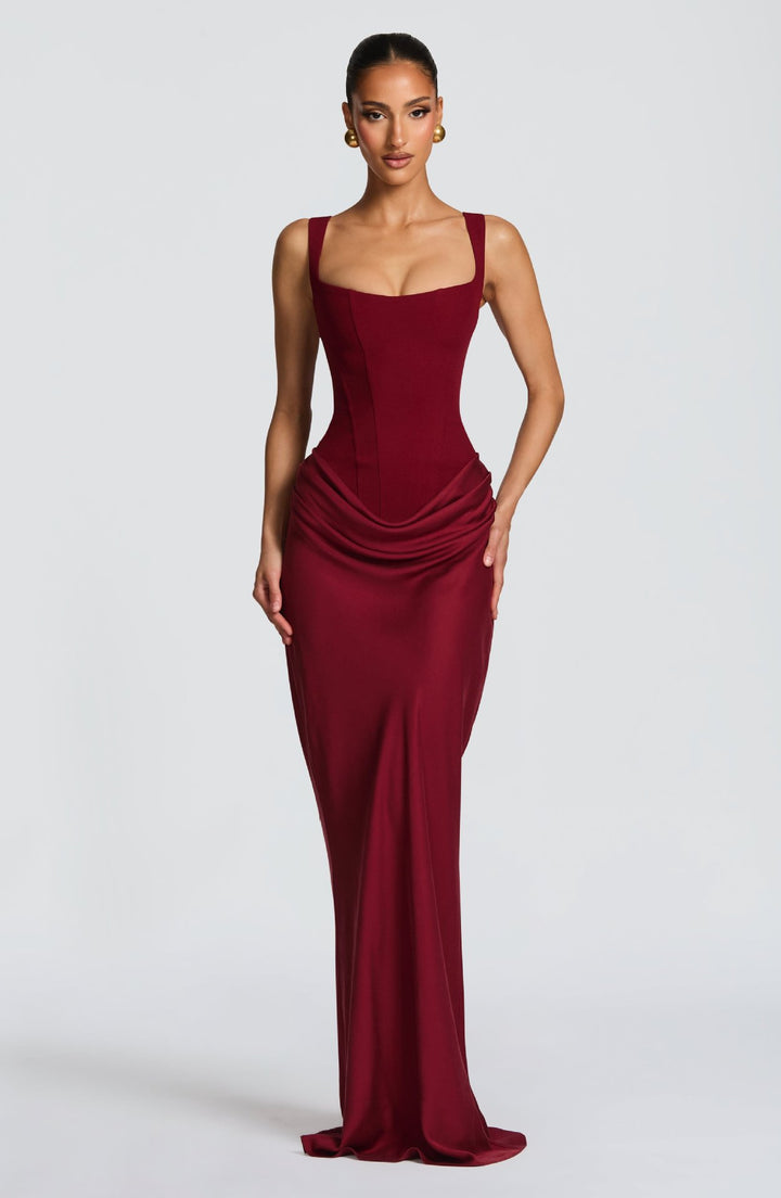Damen Elegantes Maxikleid mit figurbetonendem Schnitt und raffiniertem Faltenwurf Drune