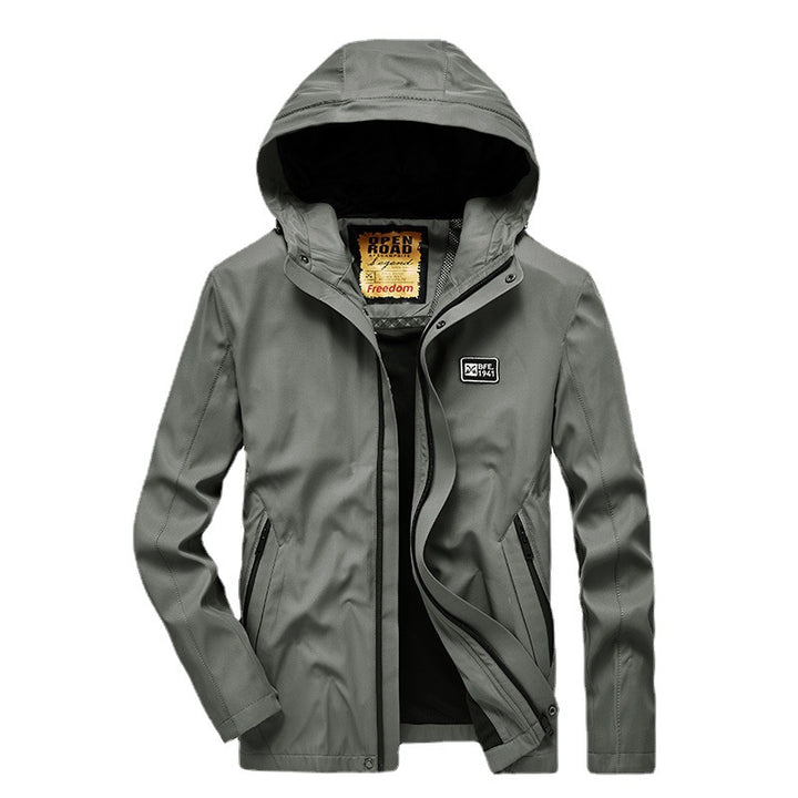 Herren Softshell-Adventurejacke mit Kapuze, atmungsaktiv und wind- sowie wasserabweisend Drune